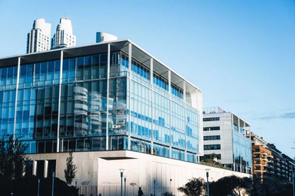 建築設備監控係統，安全性，工作效率，施工過程，設備維護