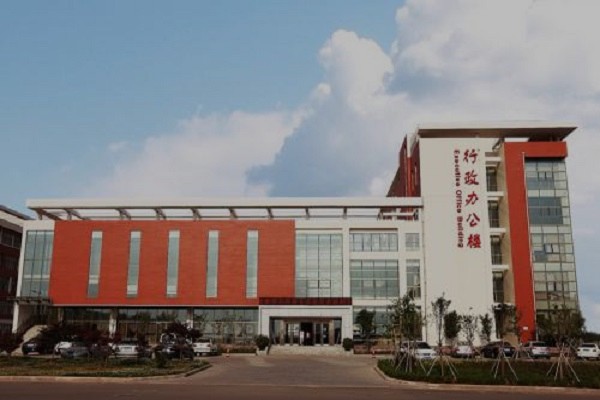 山東醫學高等專科學校樓宇智能化係統項目。