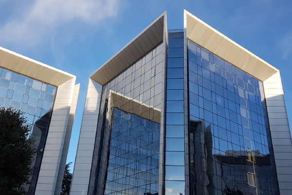 國內的“智能建築”與歐洲的有何異同？(圖1)裕乾電子